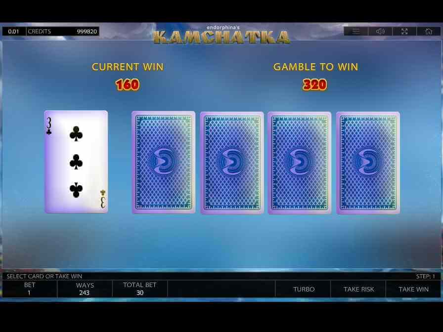 В риск раунде Камчатки игроку предстоит угадывать карты Рискованная игра на удвоение в слоте Камчатка от Эвоплей